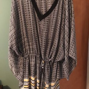 GUC Catherine’s 2x/3x drawstring top